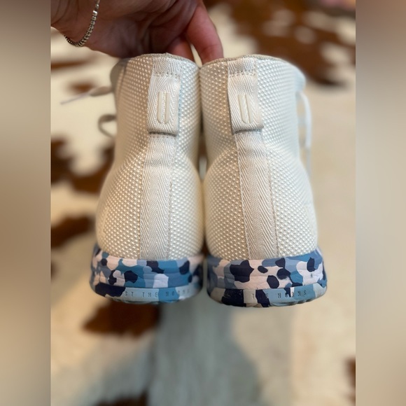 SOLD!!!!!!  NOBULL training Shoes - Picture 3 of 4